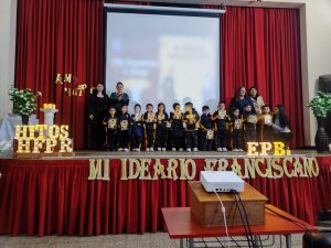 Lee más sobre el artículo Entrega Ideario Franciscano